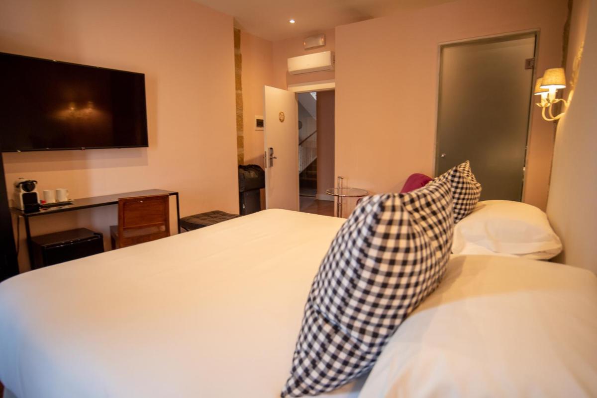 Hotel Carmen Boutique - Housity