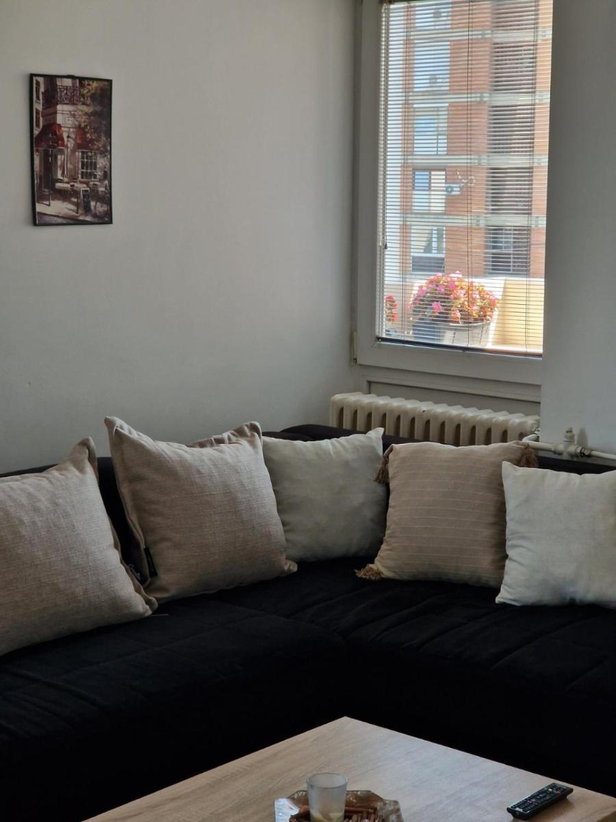 Niko-Max Apartment - Housity