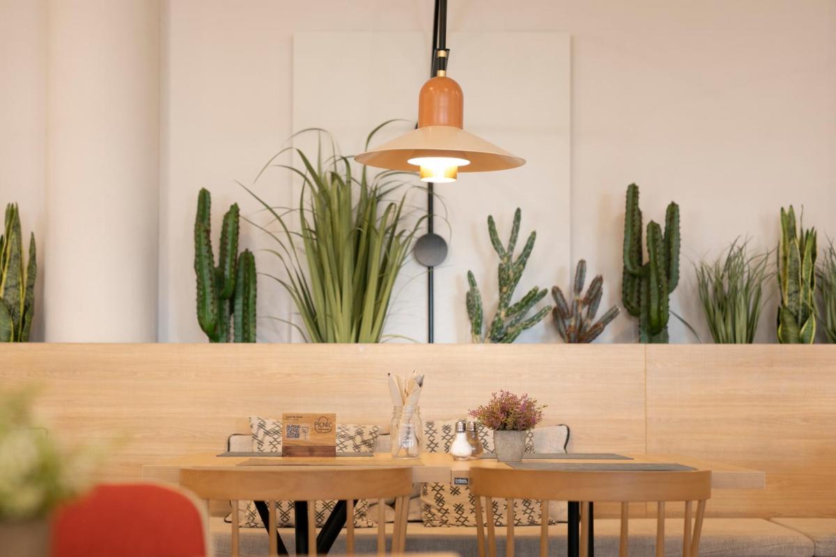 Un restaurante o sitio para comer en HD Parque Cristobal Gran Canaria