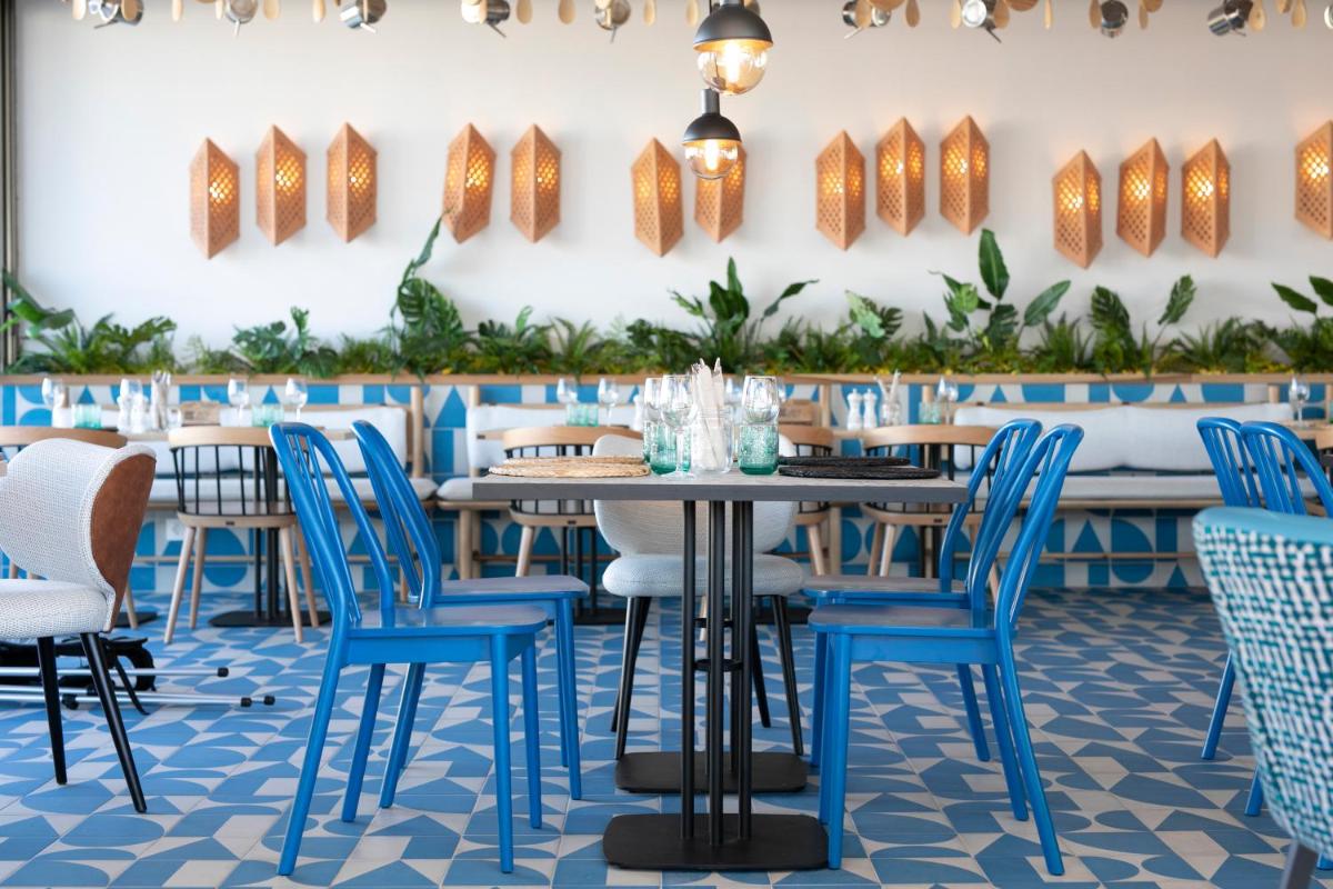 Un restaurante o sitio para comer en HD Parque Cristobal Gran Canaria