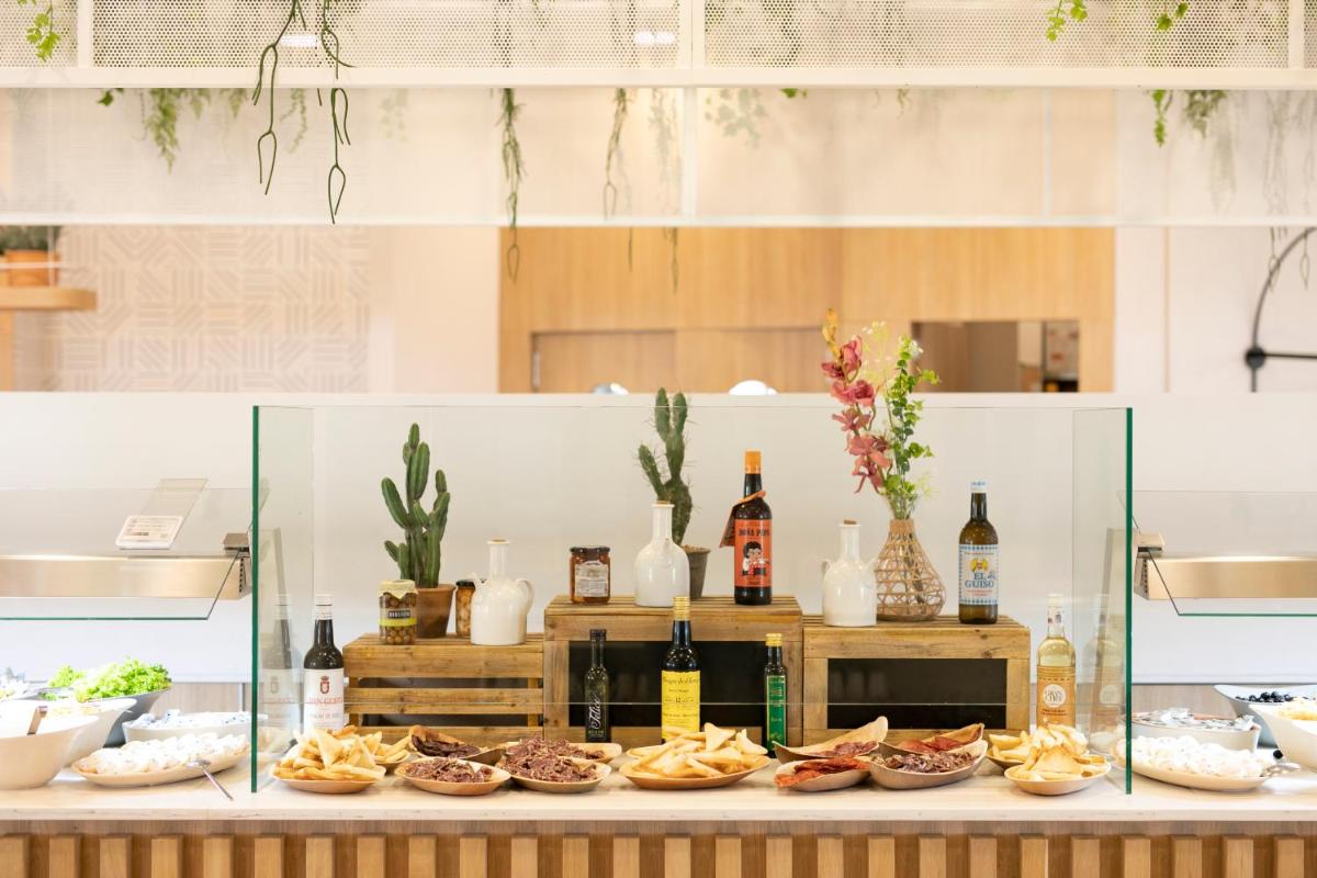 Una cocina o zona de cocina en HD Parque Cristobal Gran Canaria