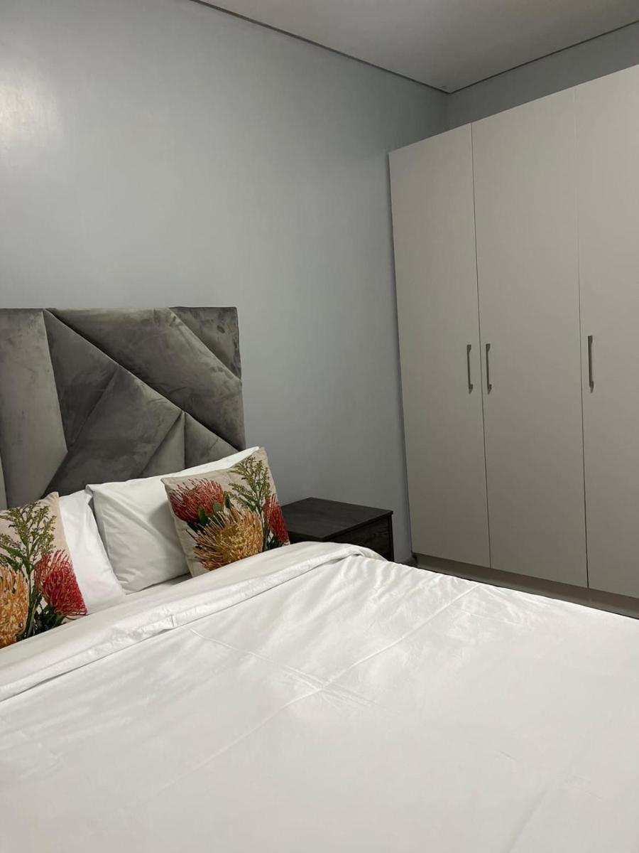 Merensky Tower Apartment - Hizvo