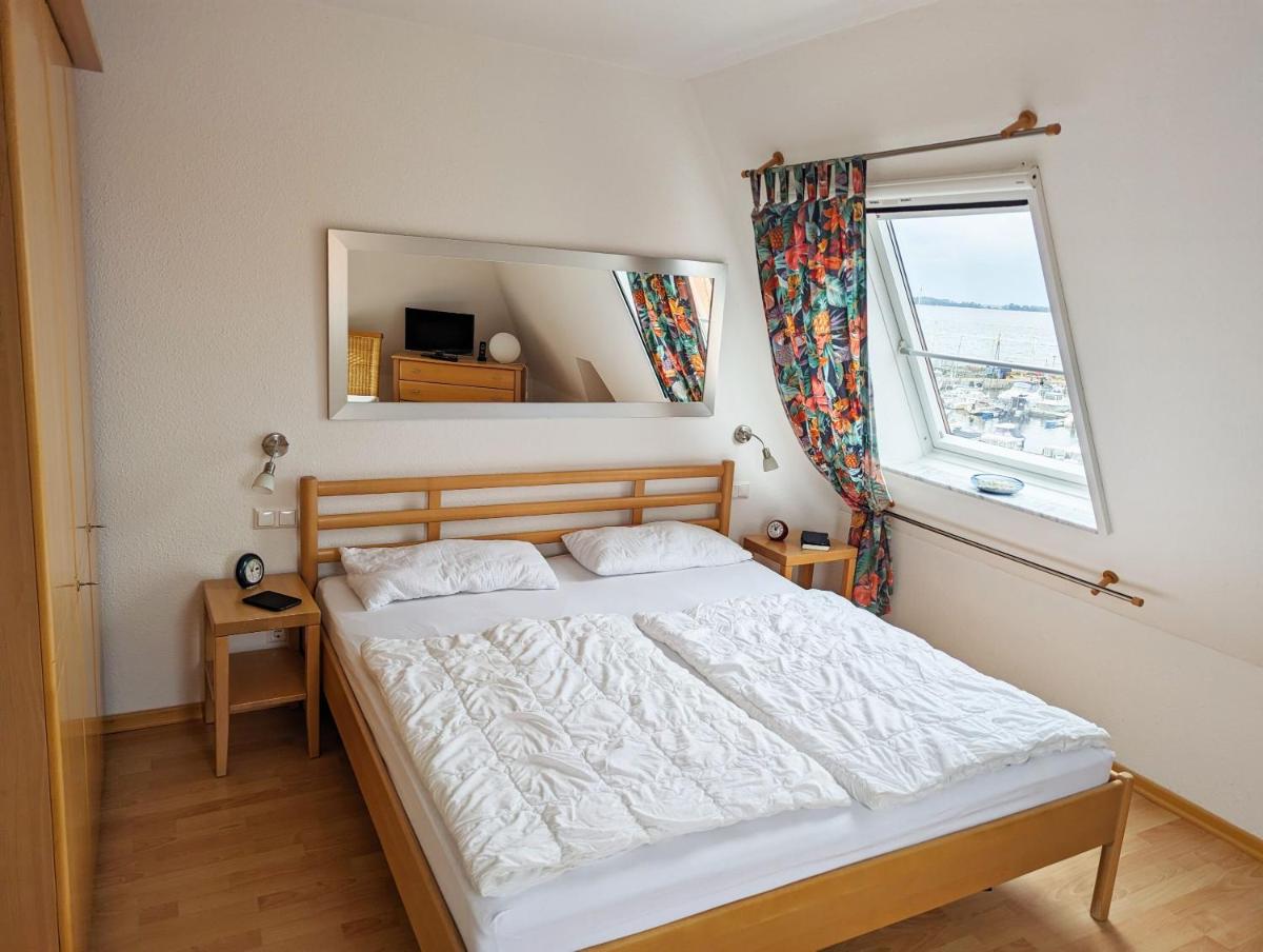 Suitetrails - Hafenhäuser Wiek FeWo 12 Balkon, Meerblick