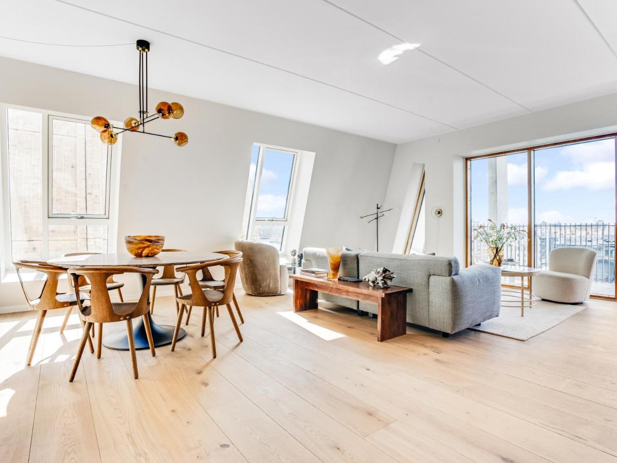Sanders View Copenhagen - Stunning Two-Bedroom Apartment with harbor view - Housity