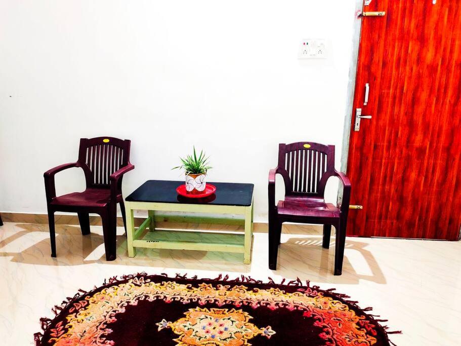DIVINE HOMESTAY & GUESTHOUSE - Hizvo