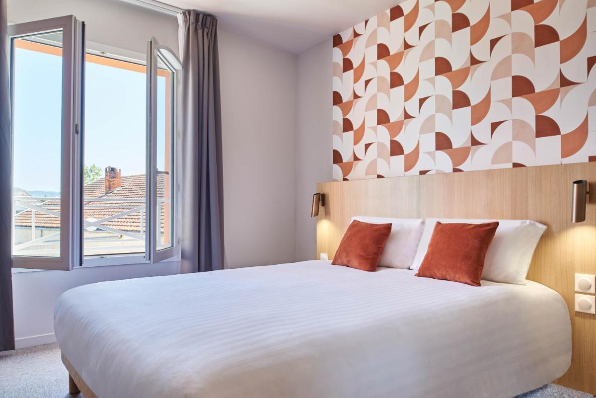 Originals Boutique, Hôtel Larivaut, Puy-Guillaume - Housity