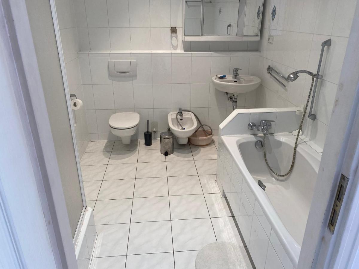 AS Pomorze - Housity