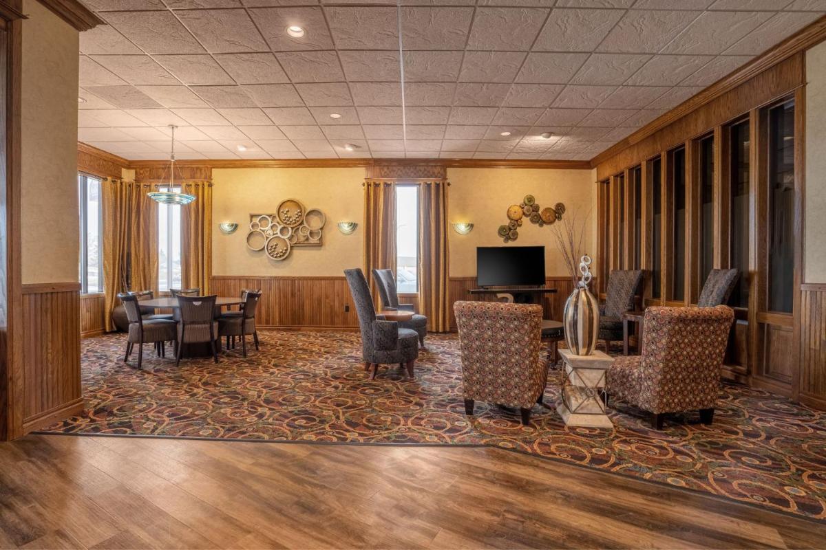 El Rancho Hotel - Housity