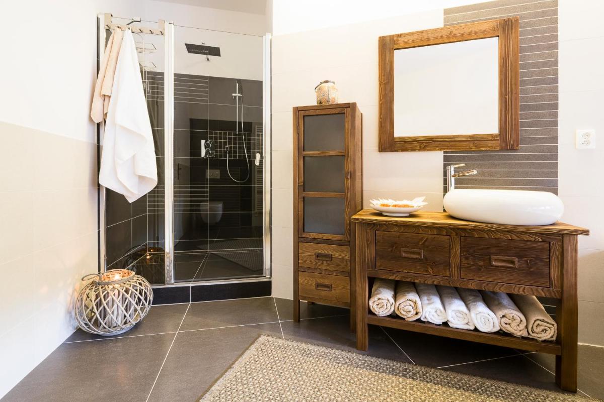 Suitetrails - STING Boutique Apartments