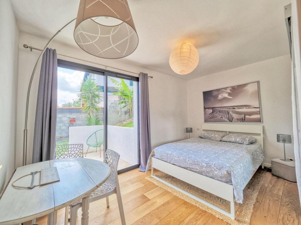 VILLA MADHUKA - Chambres d'hôtes - Housity