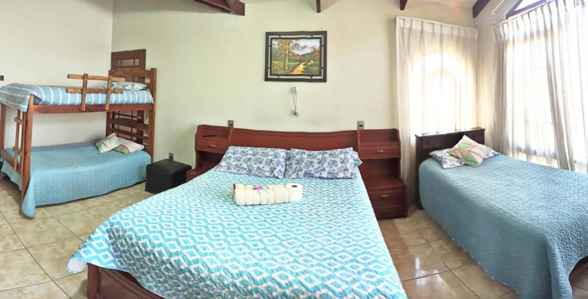 Suitetrails - Residencial Moroni - Alojamiento en Cochabamba