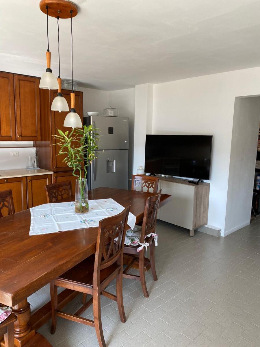 Stella House - Housity