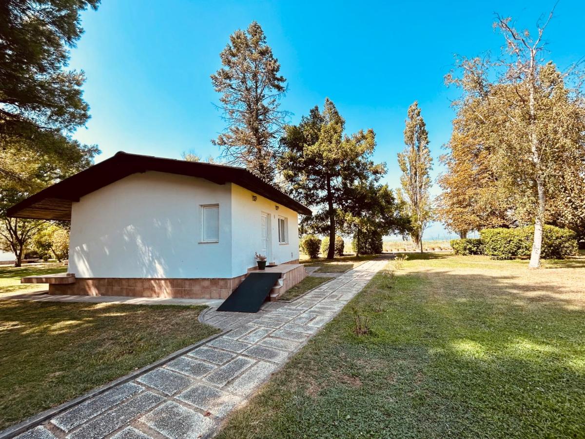 Fuk-tak's bungalow - Housity