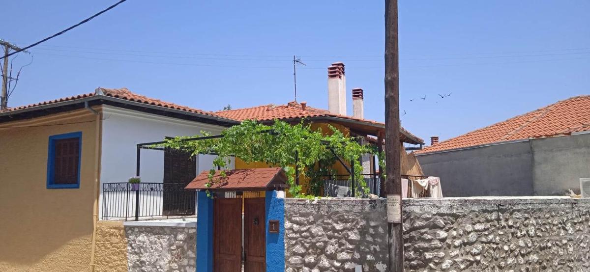 Kallisto Traditional Guesthouse - Housity