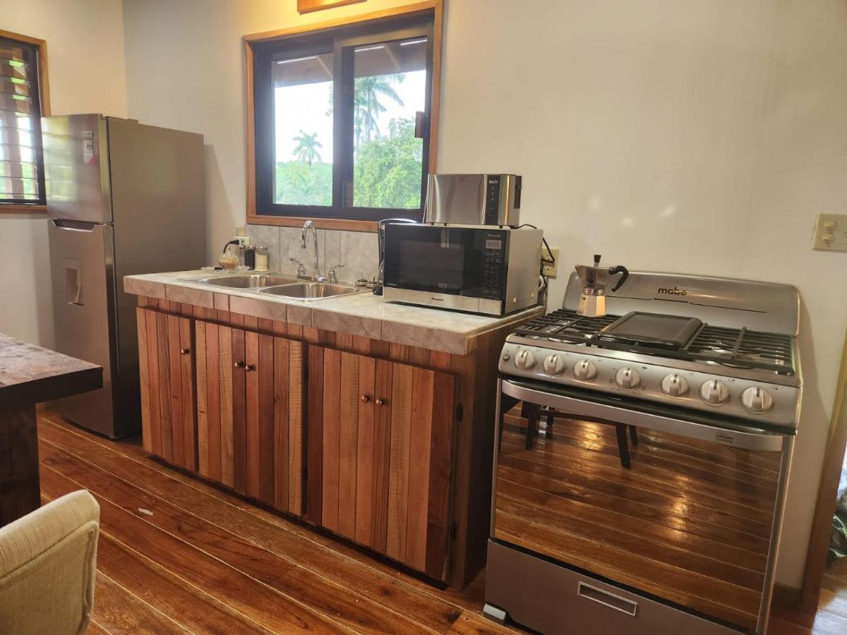 River Bend Lodge, Cayo - Housity