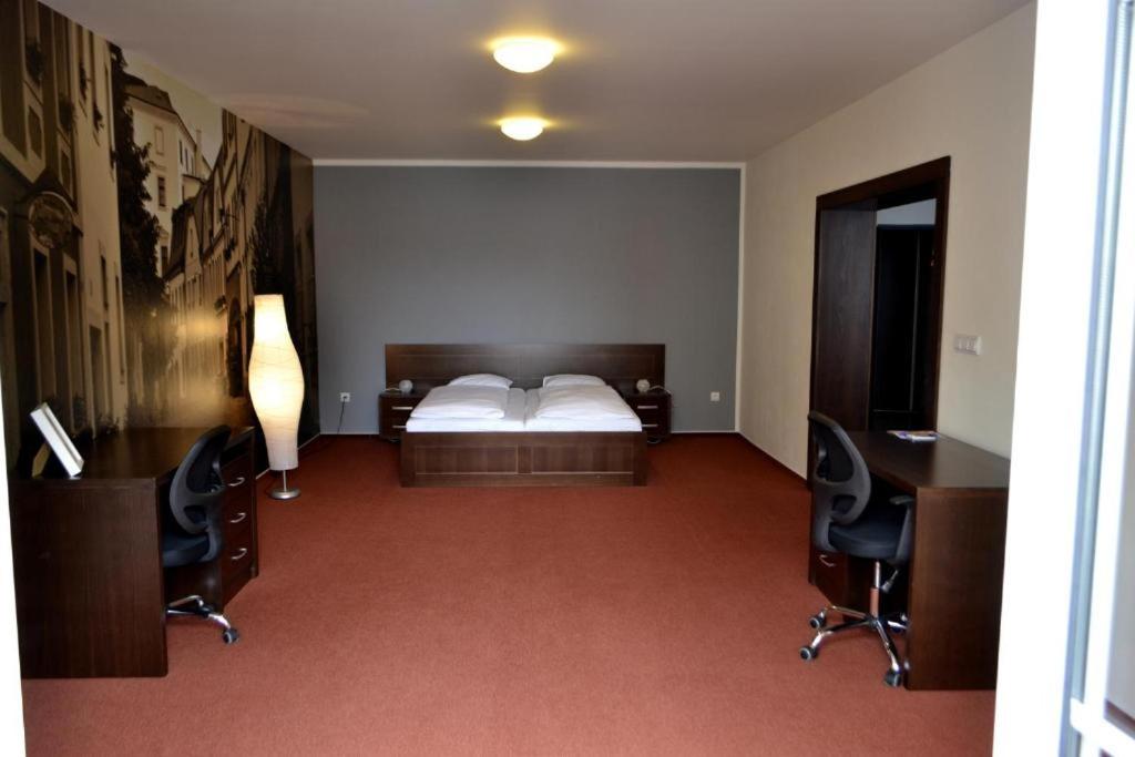 Hotel Palác - Housity