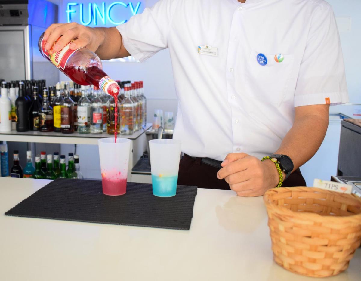 Bebidas en Paradise Park Fun Lifestyle Hotel