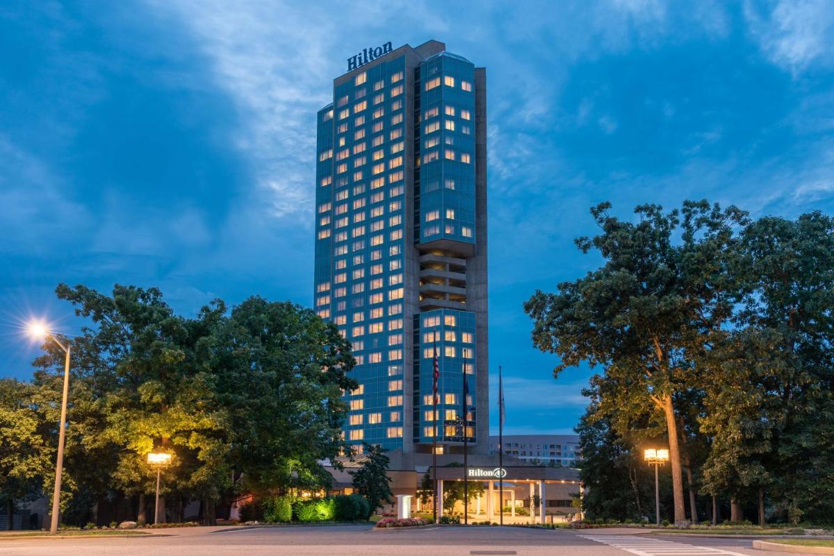 Hilton Alexandria Mark Center - Housity
