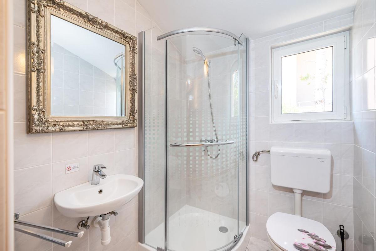 Apartmani kod Lovrića - Housity