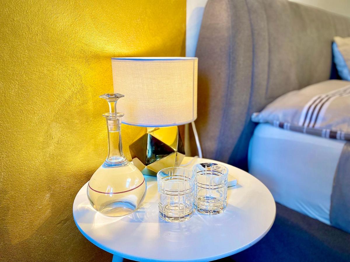 Golden Suite Marta Malpensa Milano-Laghi - Housity