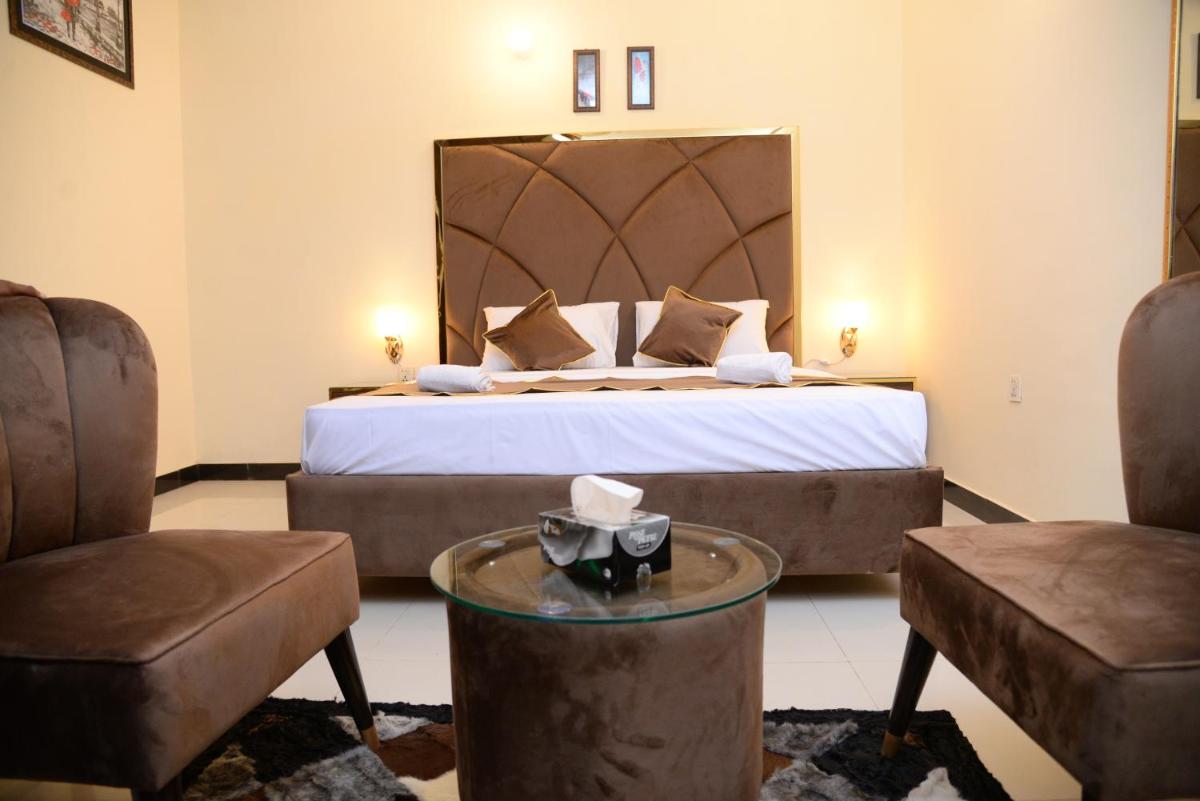 Suitetrails - Go Room Hotel Lahore