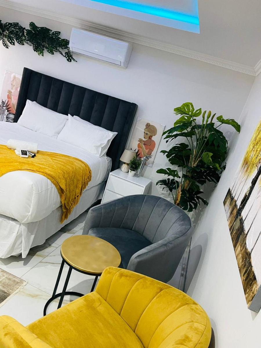 Chimas Guest House - Hizvo