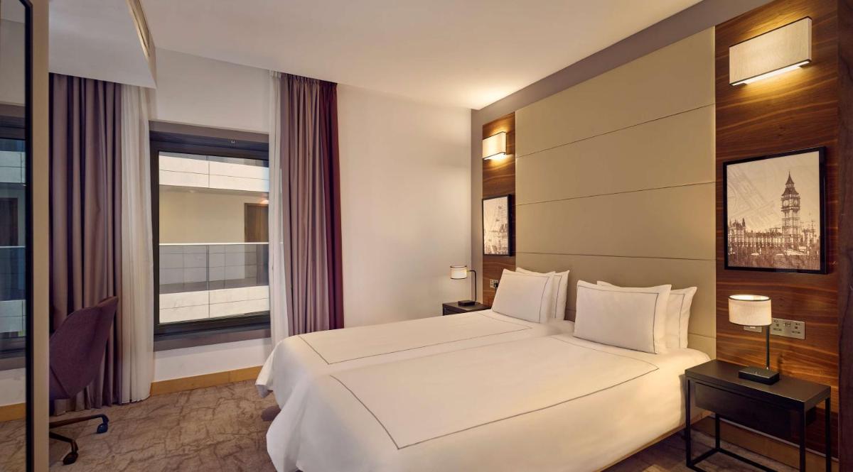 Park Plaza County Hall London - Housity