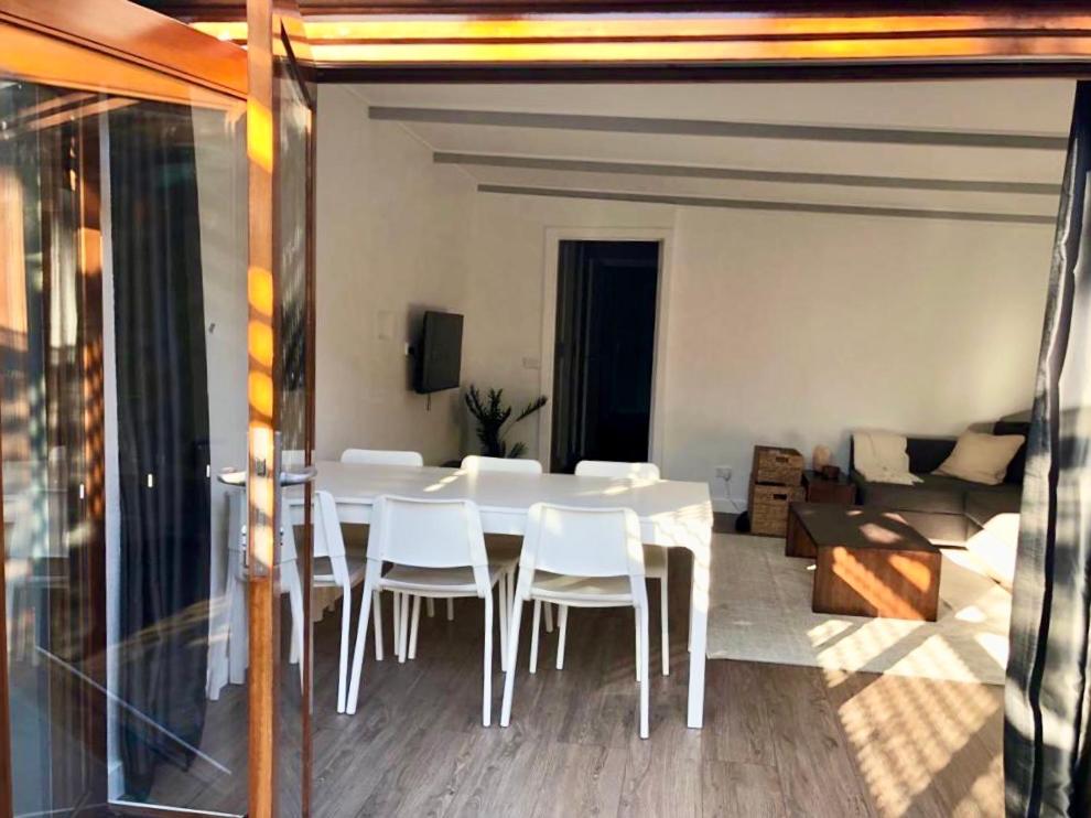 Quite, quaint & private guesthouse, sleeps 6 - Housity