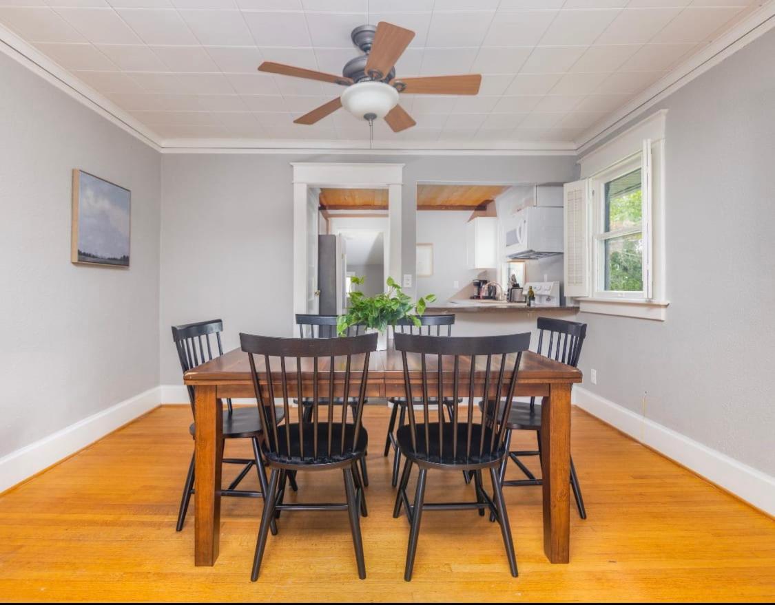 Spacious 2 Bedroom Home Near Ingersoll & Downtown - Housity