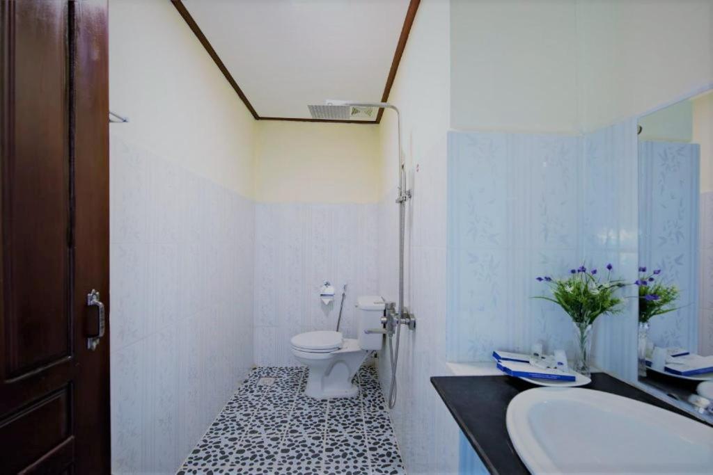 Plaza Annecy Mountain View Hotel - Housity