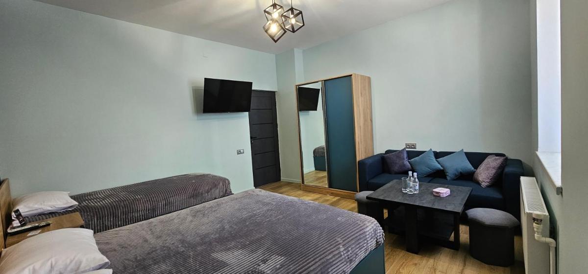 AM Hotel Yerevan - Hizvo