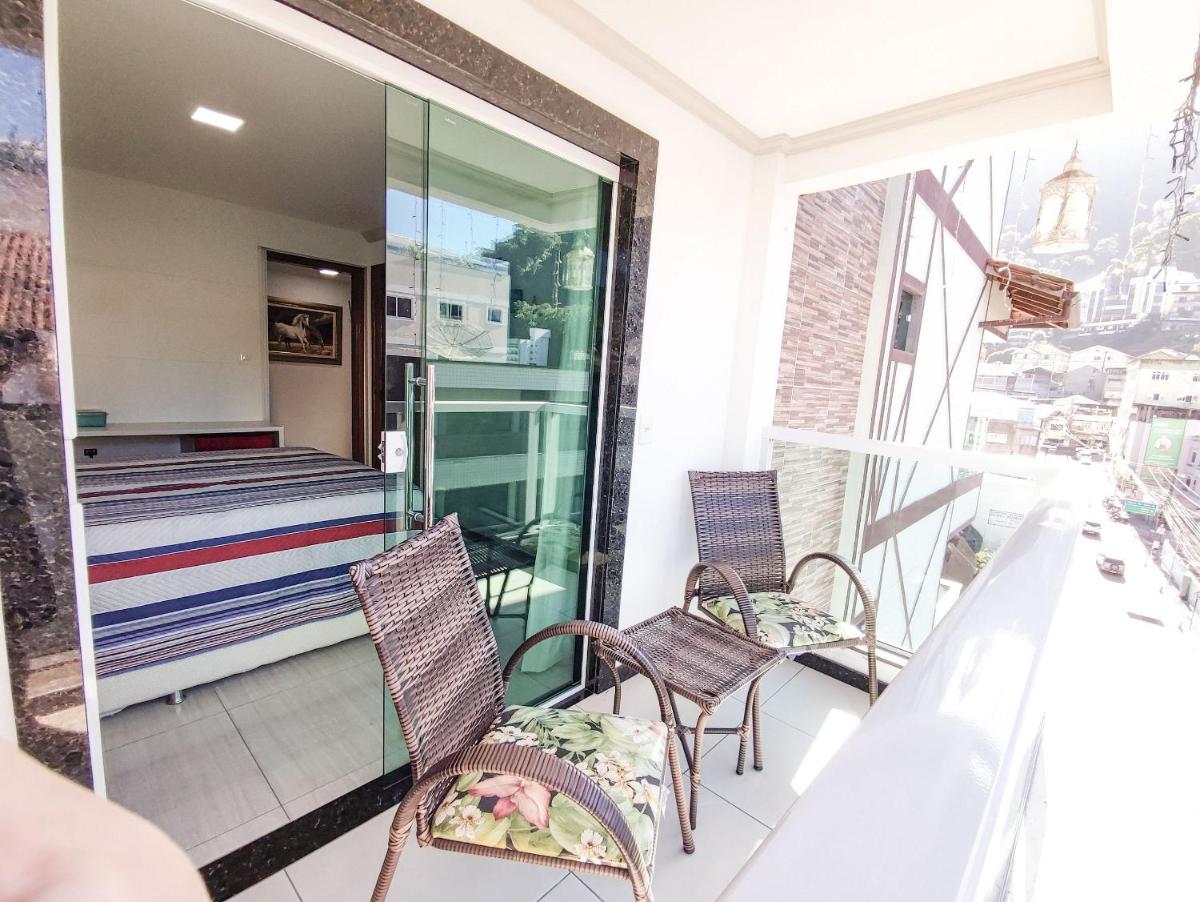 Suíte Aconchegante a uma quadra rua de Lazer - Housity