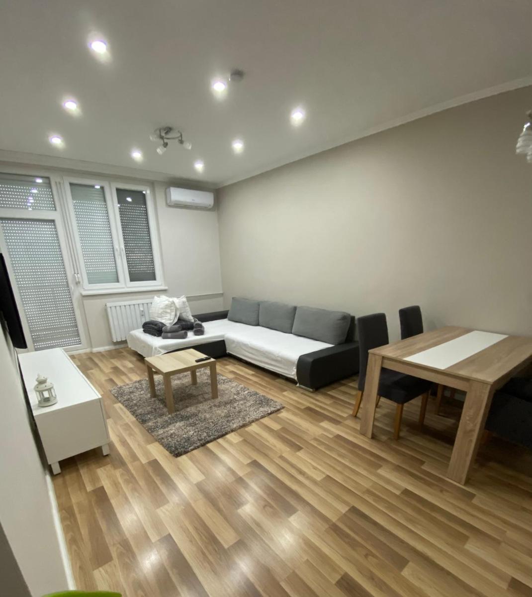 M3 Zugló Apartment - Housity
