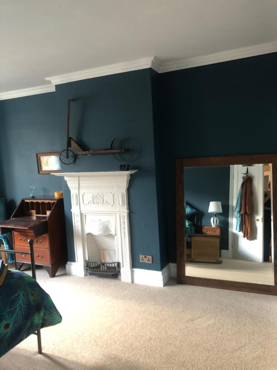 Balcarres, Rodborough Avenue - Housity