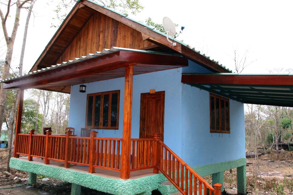 Soutchai Resort - Housity