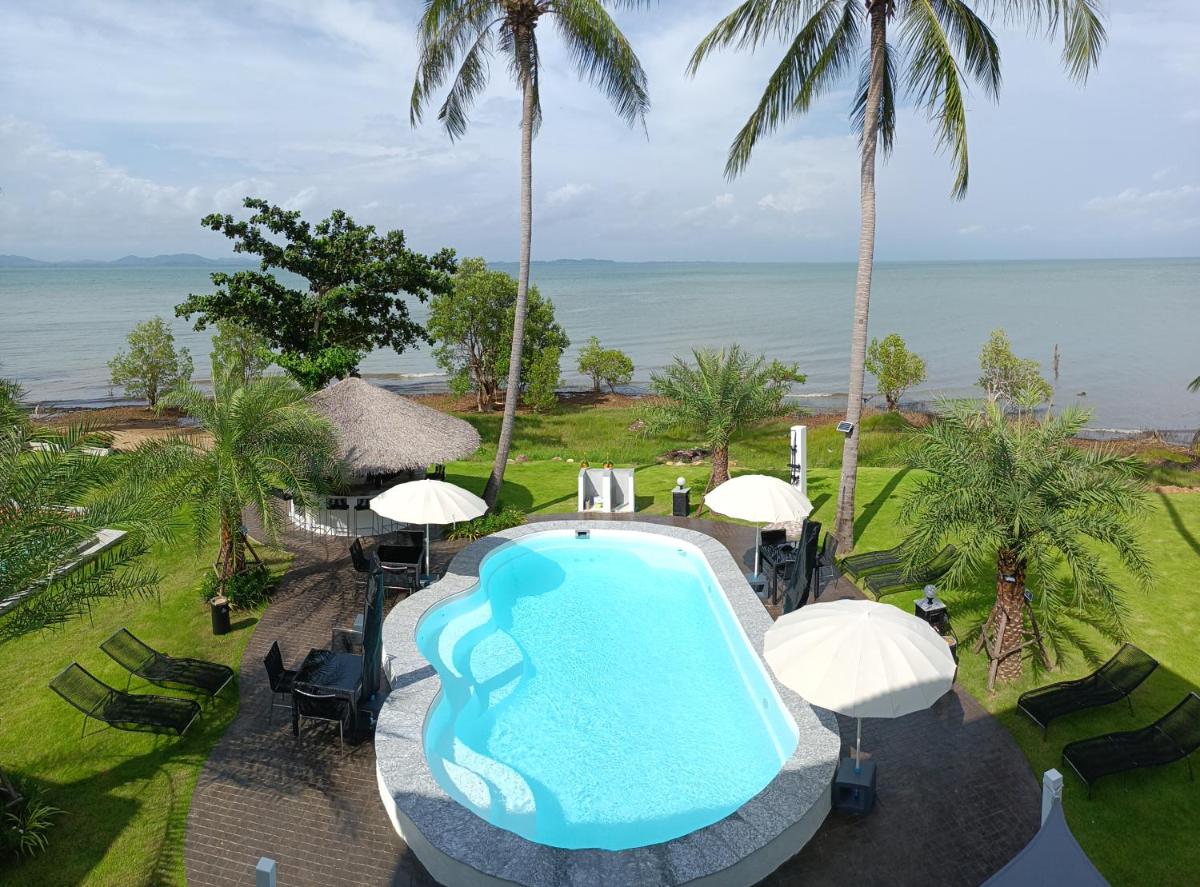 ganze Villa beachfront-pool-villa-Apartment - Housity