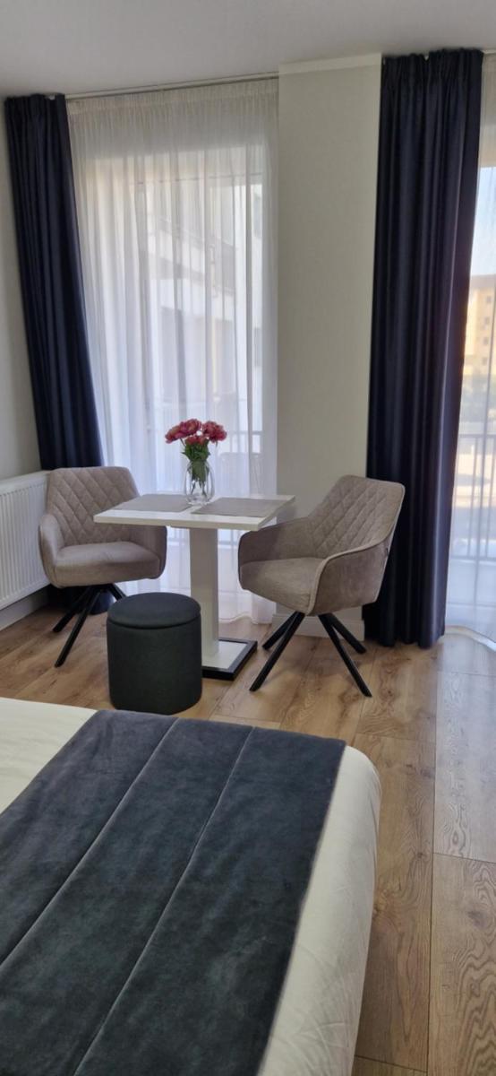Studio Ema - Housity