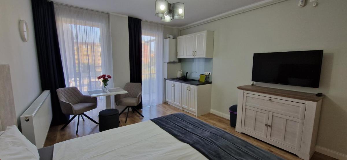 Studio Ema - Housity