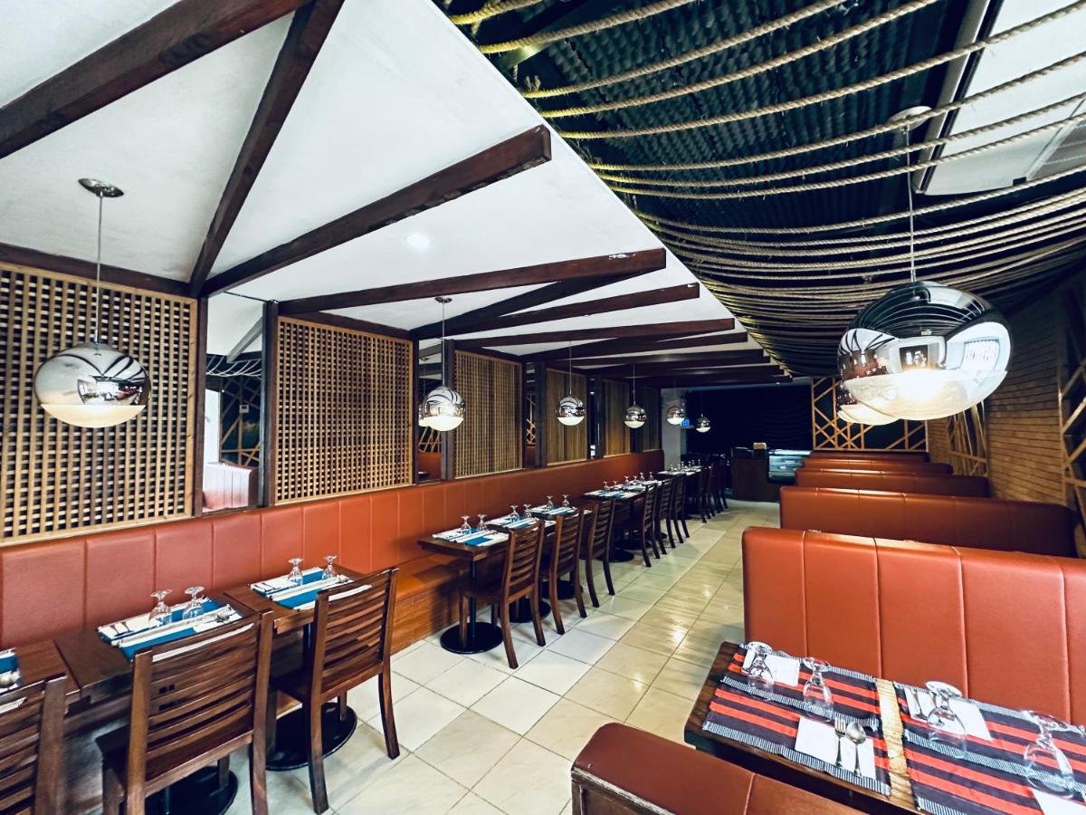 Vigan Plaza Hotel - Housity