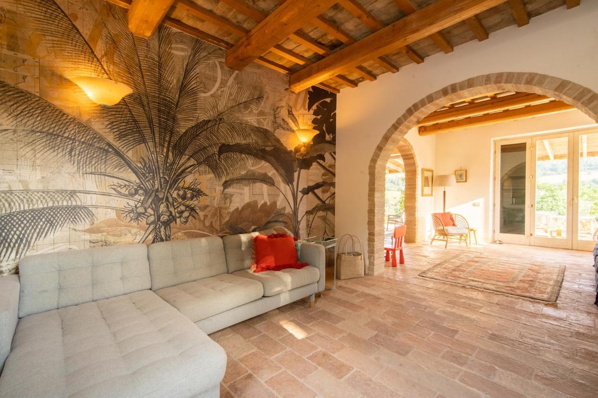 Casa Raffaela, Charming villa with a nice pool - Housity