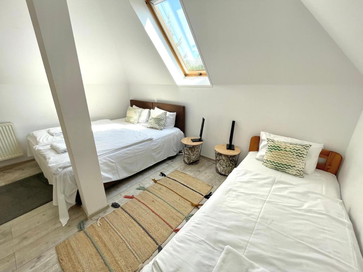 Wynajem Pokoi Villa Kofeina - Housity