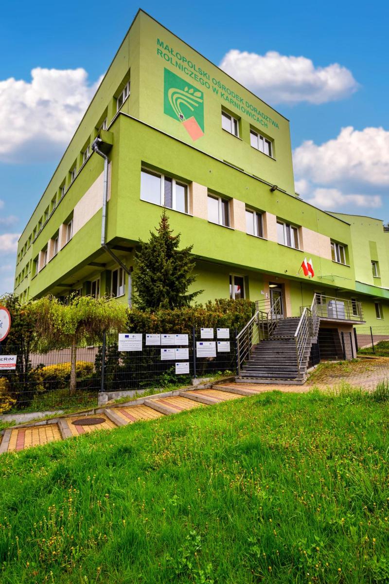 Pokoje Gościnne MODR - Housity