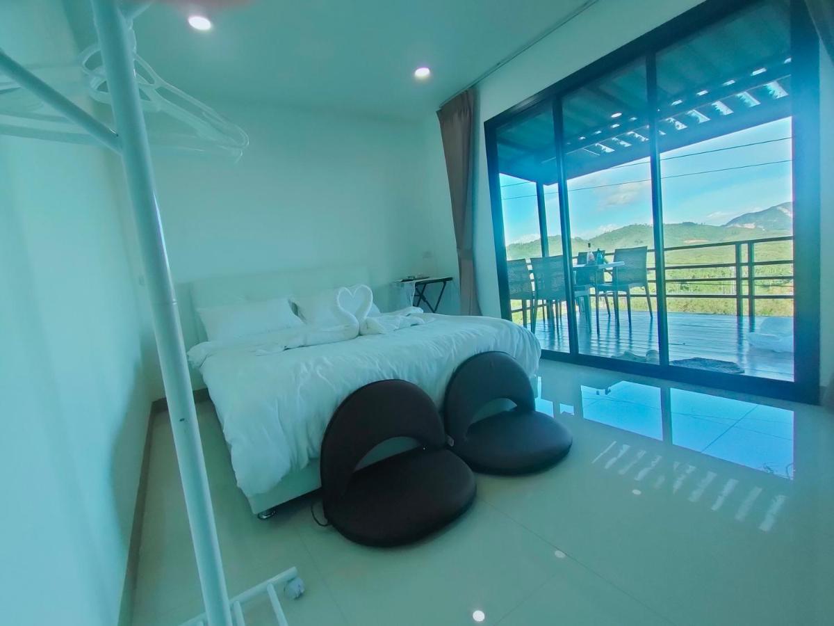 Doisky Phangnga - Housity