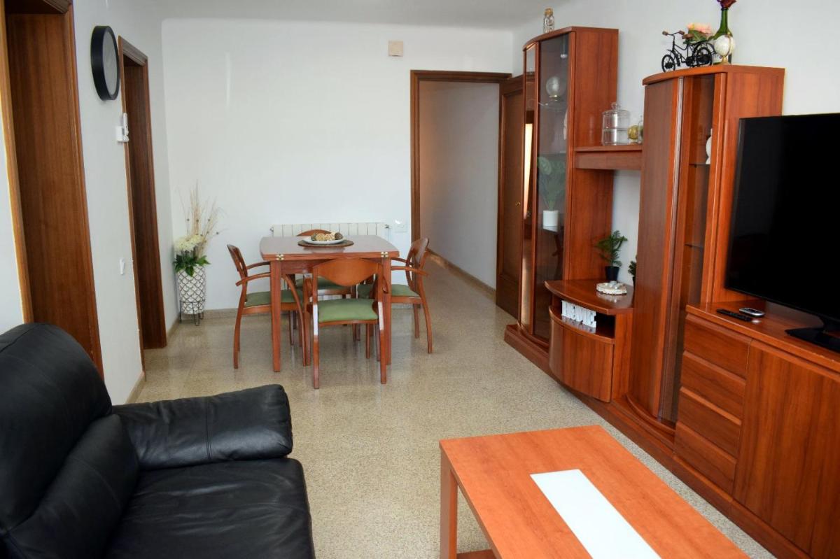 Apartamentos Atlas Terrassa IV (Les Escoles) - Housity