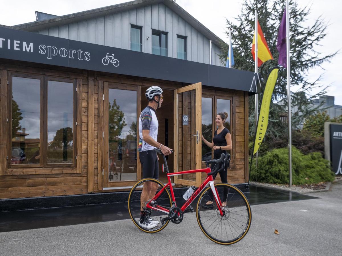 Montar en bicicleta en ARTIEM Asturias o alrededores