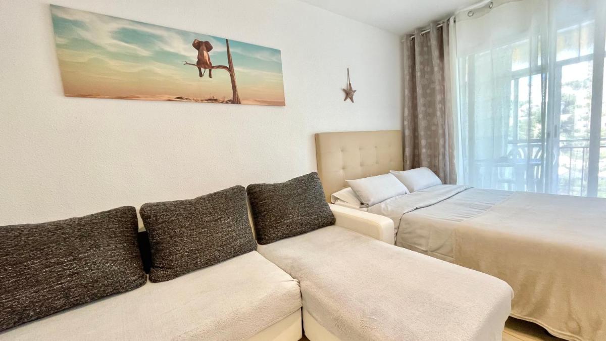 Suitetrails - BEACH STUDIO APARTMENT , HANIBAL. LA CALA FINESTRAT