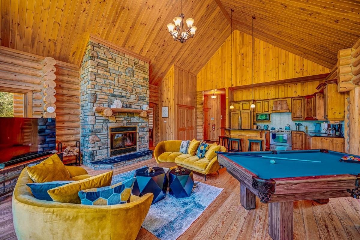 New Bee - Lake, Spa and Sauna - Housity