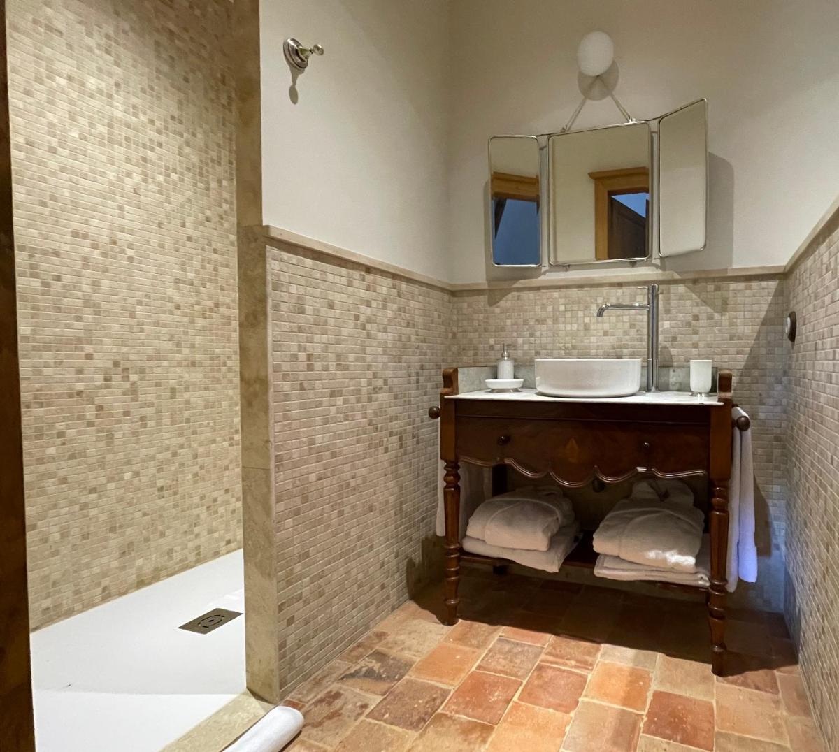 Maison d\'Hôte du Chateau de Fontariol - Housity