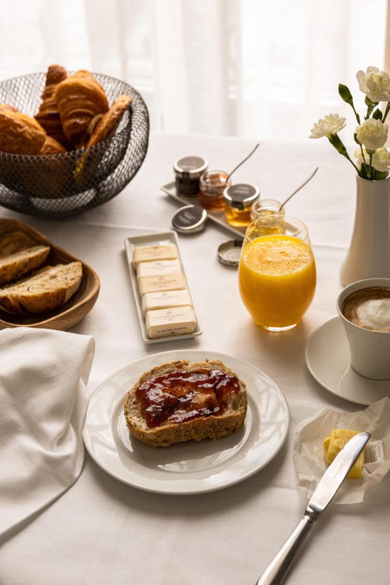 Nourriture dans l'hôtel ou à proximité
