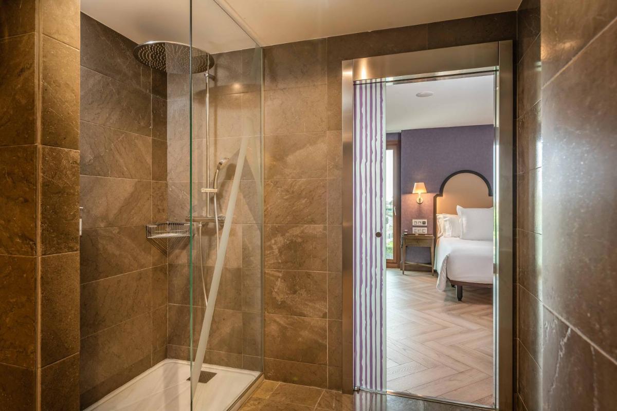 Un baño de ARTIEM Asturias